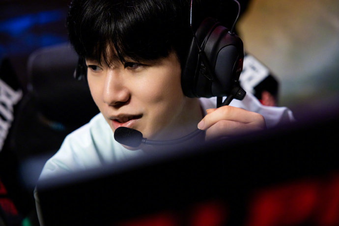 这一点在曼 这一点在曼